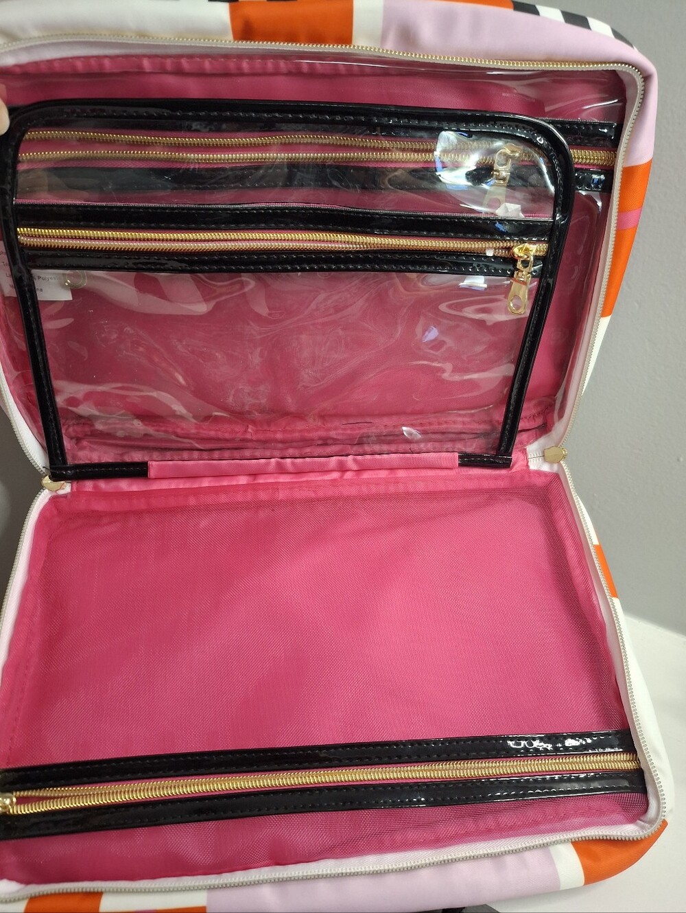 Trina Turk 2 Piece Travel Cosmetic Bag Set + Pink Coin Purse / Bag Charm NWT - Picture 6 of 6